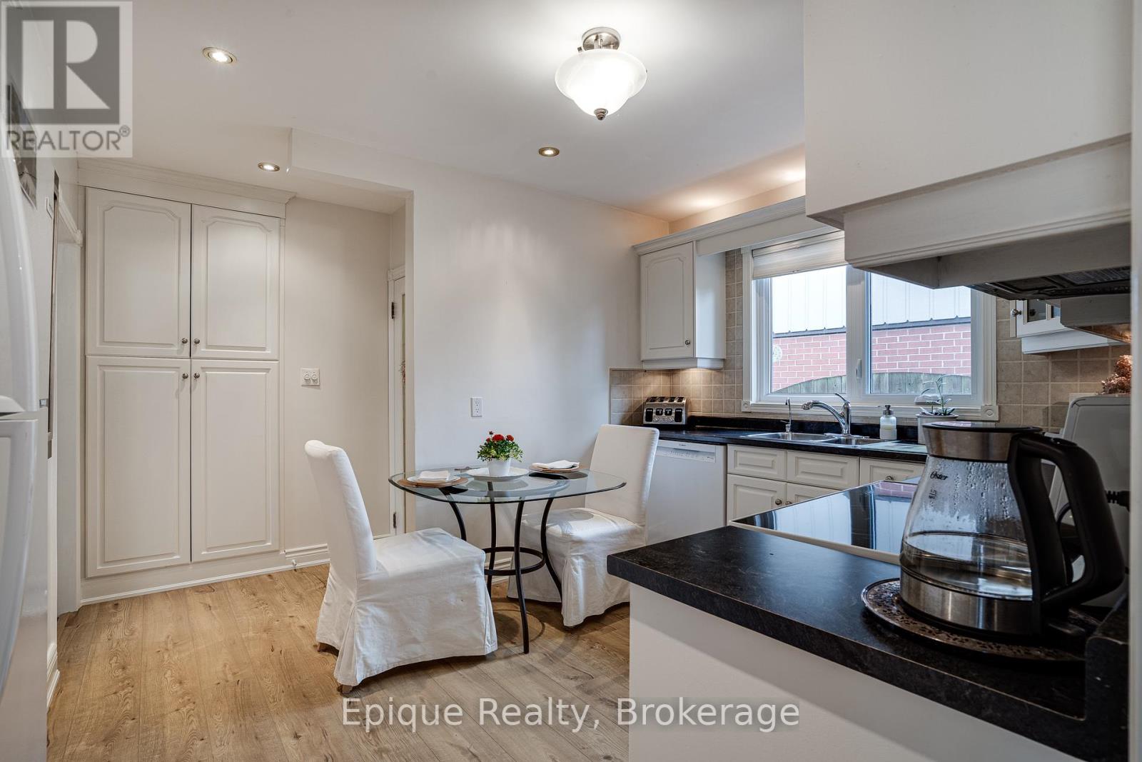 Photo 13 of 50 Edgewood Avenue, Hamilton ON