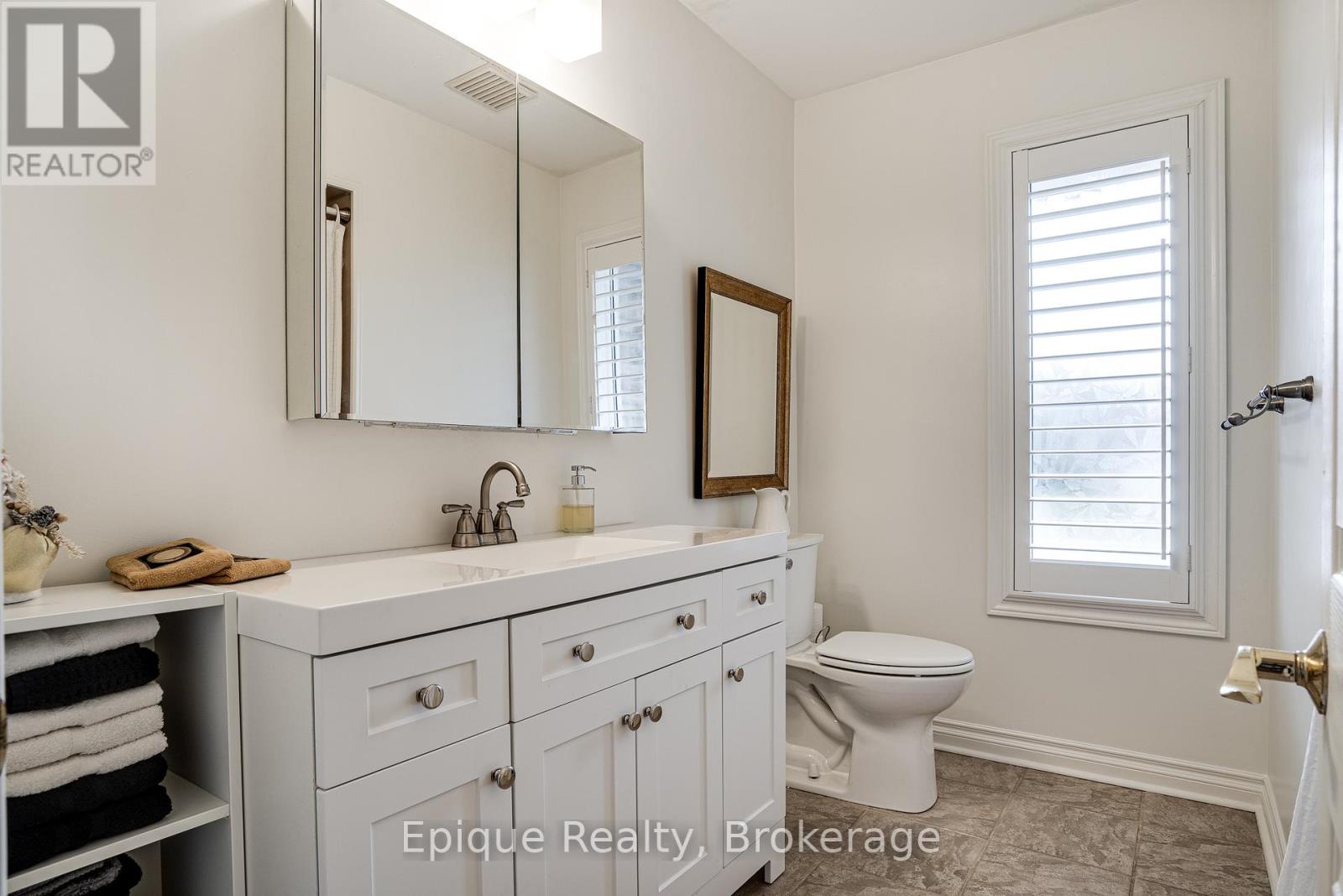 Photo 39 of 50 Edgewood Avenue, Hamilton ON