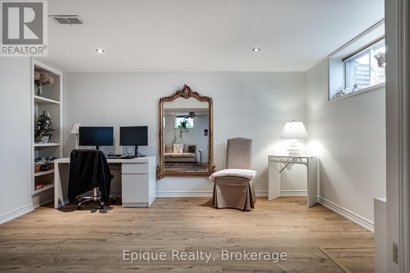 Photo 36 of 50 Edgewood Avenue, Hamilton ON