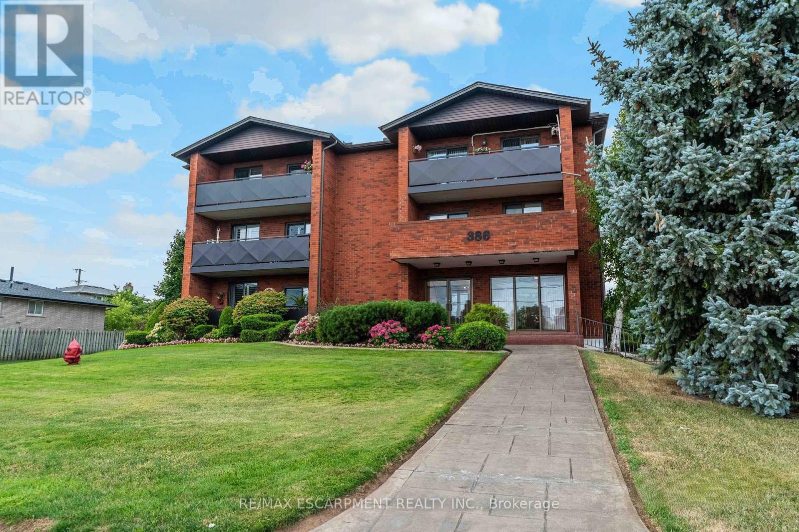 Photo 1 of 205 386 Highway 8, Hamilton ON