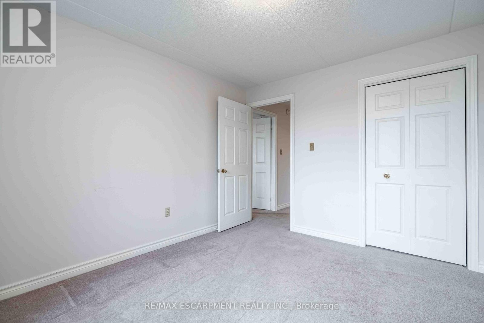 Photo 16 of 205 386 Highway 8, Hamilton ON