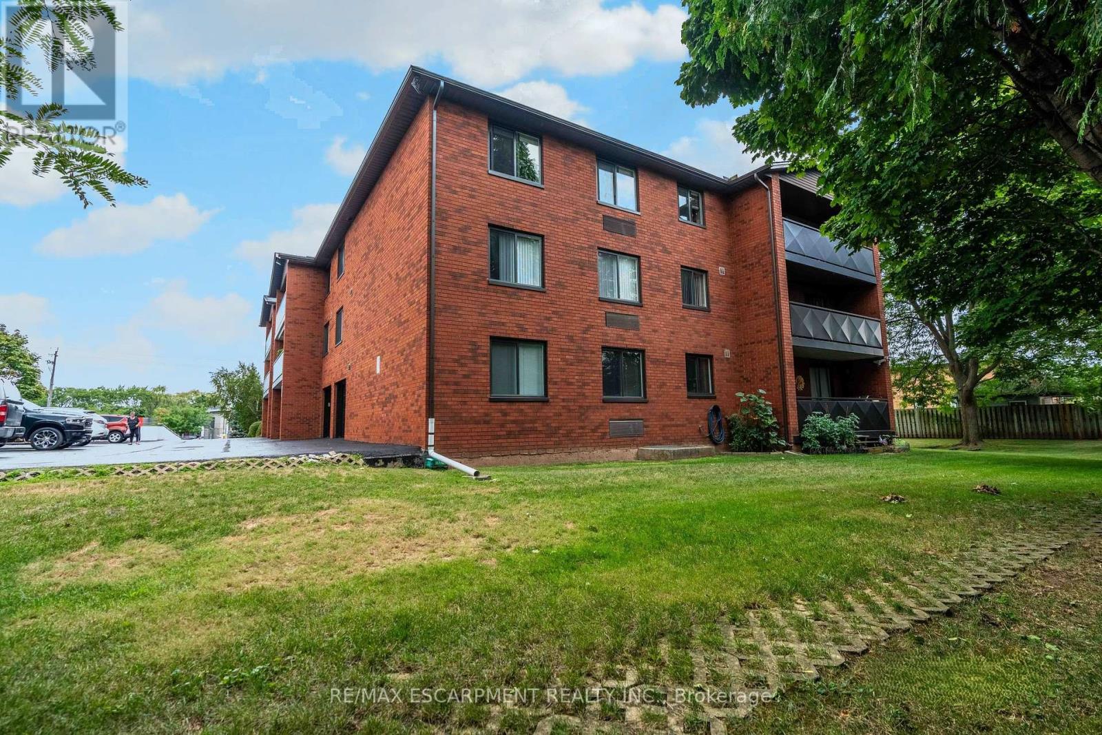 Photo 20 of 205 386 Highway 8, Hamilton ON