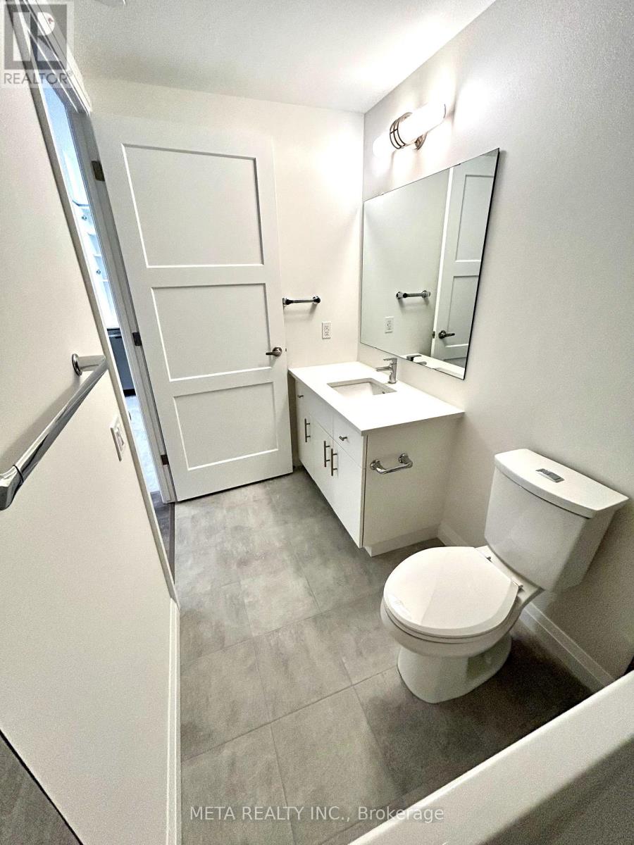 Photo 14 of 811 93 Arthur Street S, Guelph ON