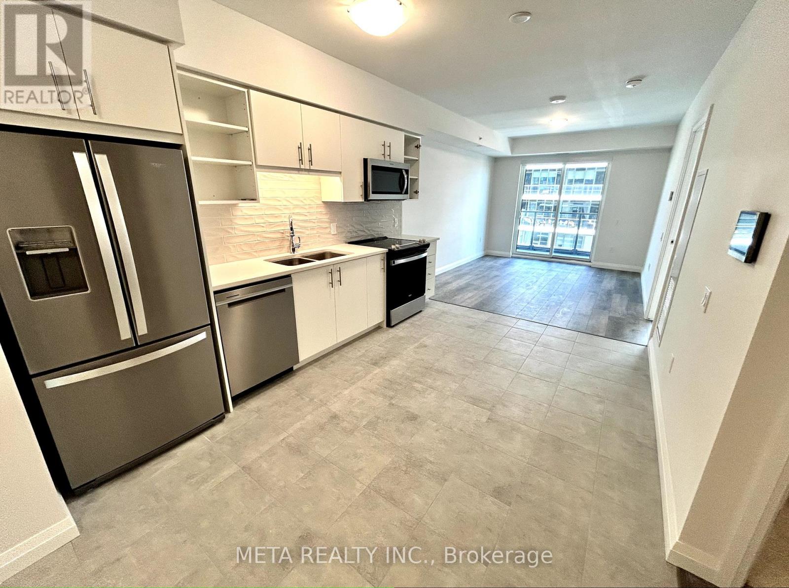 Photo 16 of 811 93 Arthur Street S, Guelph ON