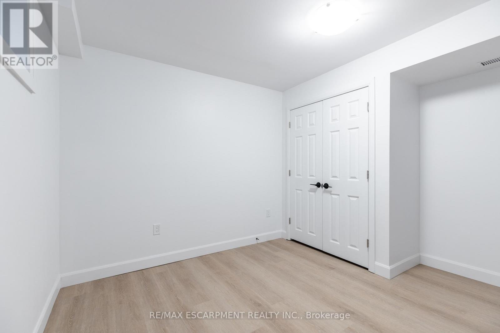 Photo 8 of Lower 295 Dundas Street E, Hamilton ON