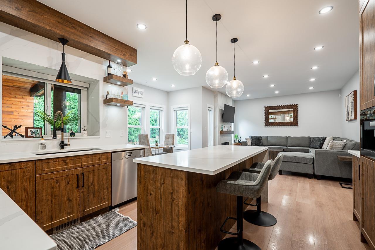 Photo 12 of 10411 170 A Street, Surrey BC