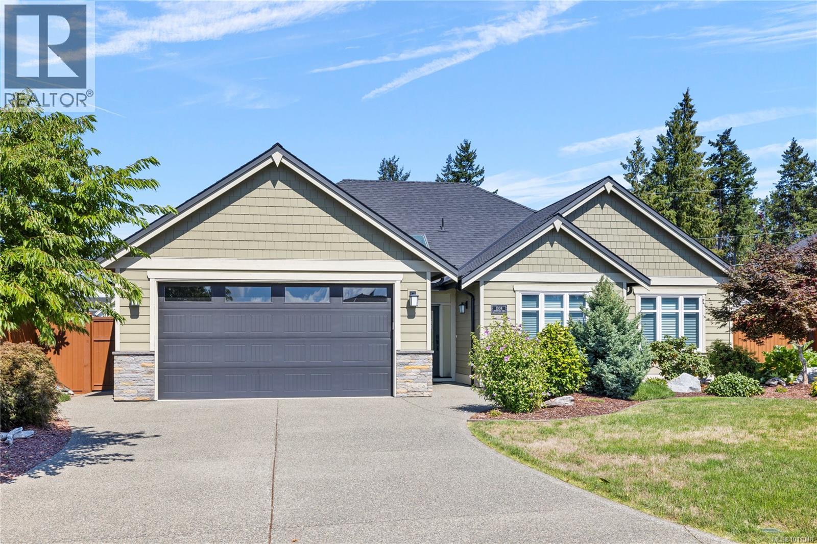 Photo 14 of 1004 Brookfield Cres, French Creek BC