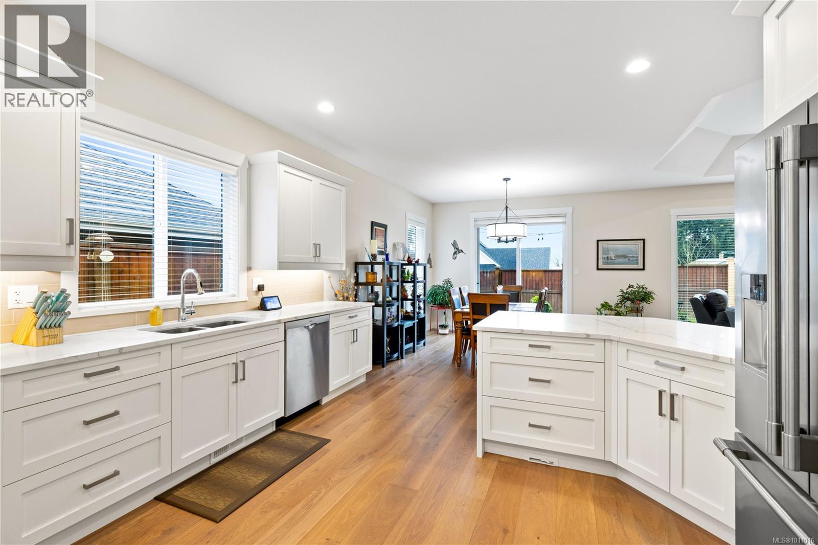 Photo 23 of 1004 Brookfield Cres, French Creek BC