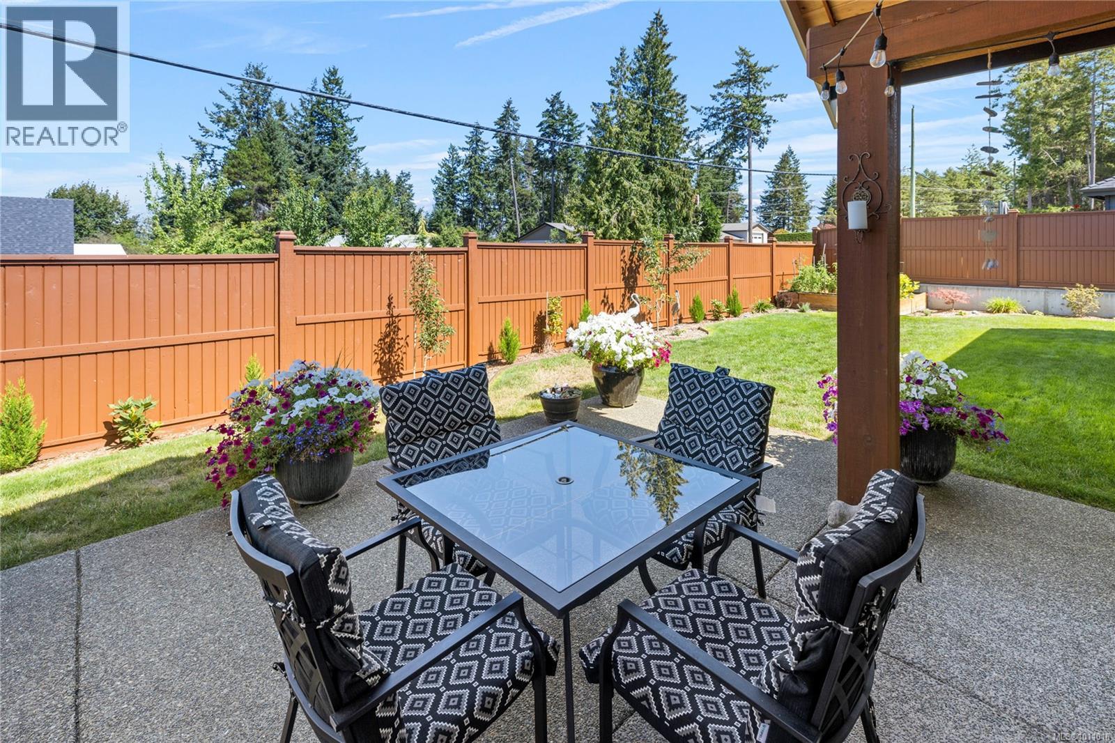 Photo 41 of 1004 Brookfield Cres, French Creek BC