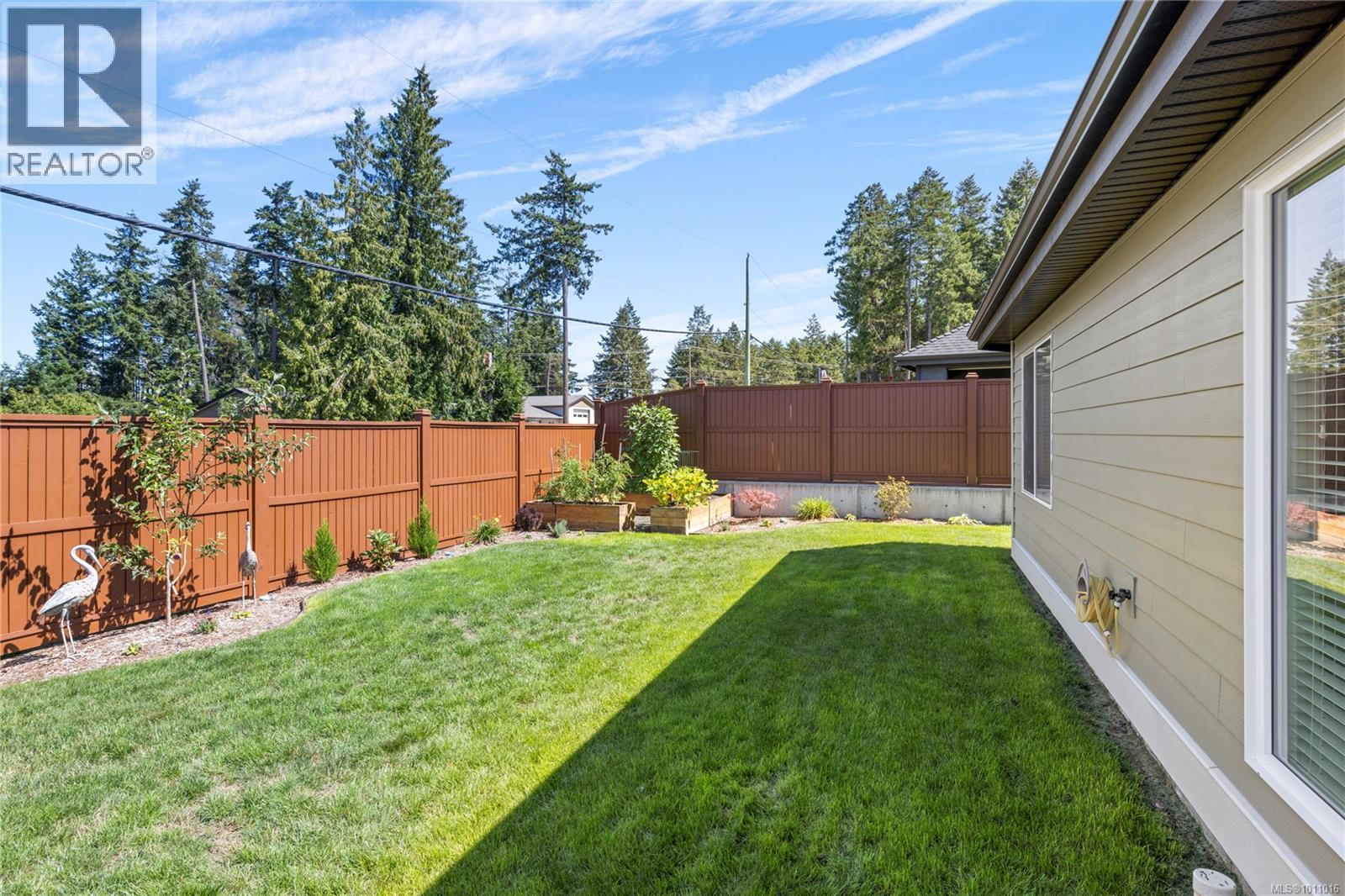 Photo 42 of 1004 Brookfield Cres, French Creek BC