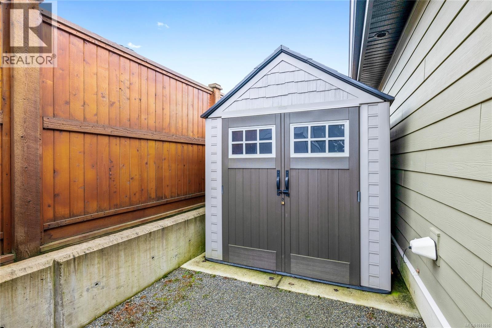 Photo 46 of 1004 Brookfield Cres, French Creek BC