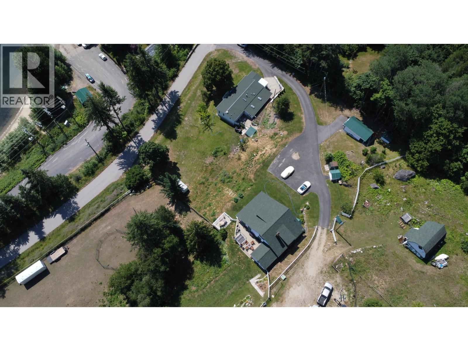 Photo 13 of 601 Valhalla Road, Nelson BC