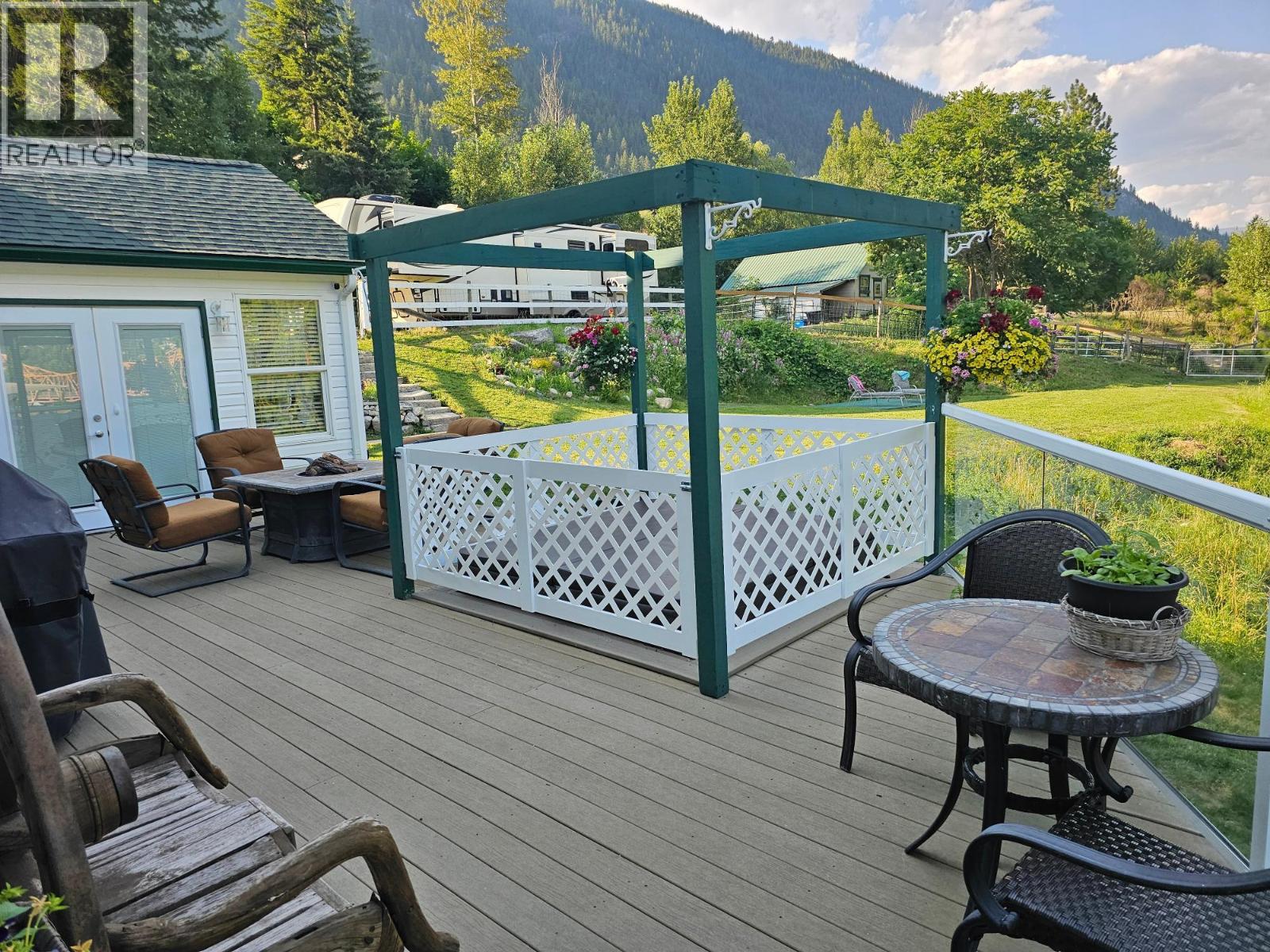 Photo 24 of 601 Valhalla Road, Nelson BC