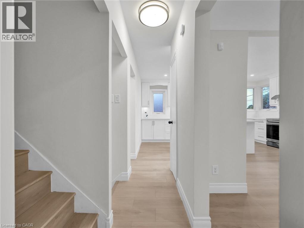 Photo 16 of 880 Garth Street, Hamilton ON