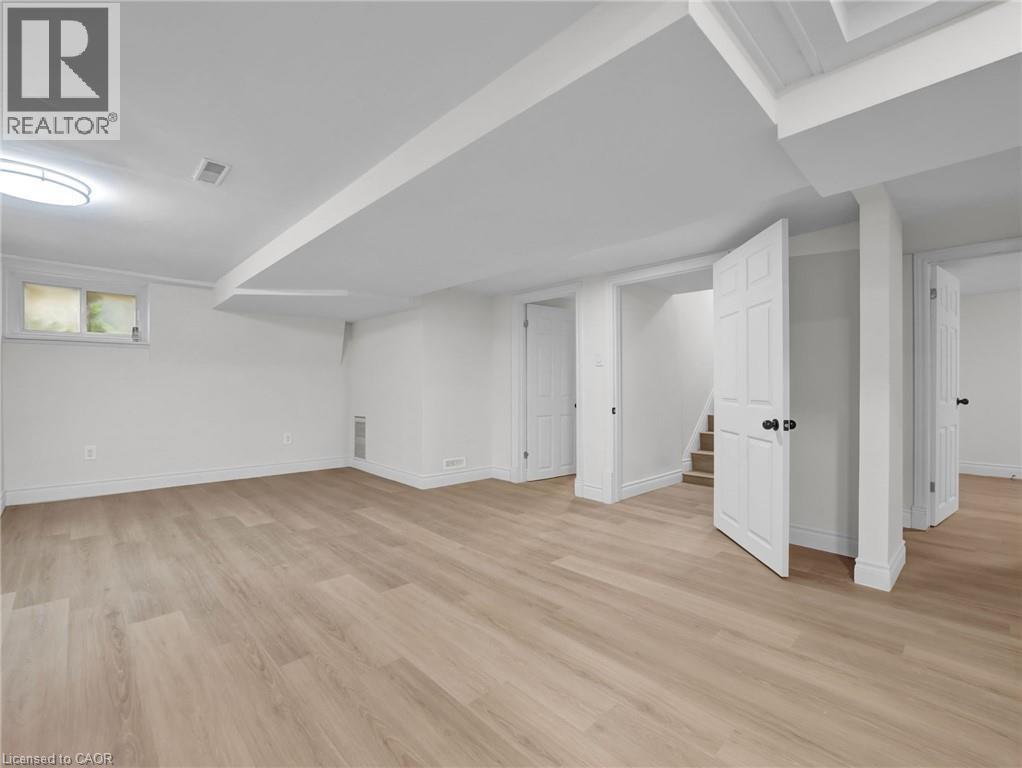 Photo 29 of 880 Garth Street, Hamilton ON
