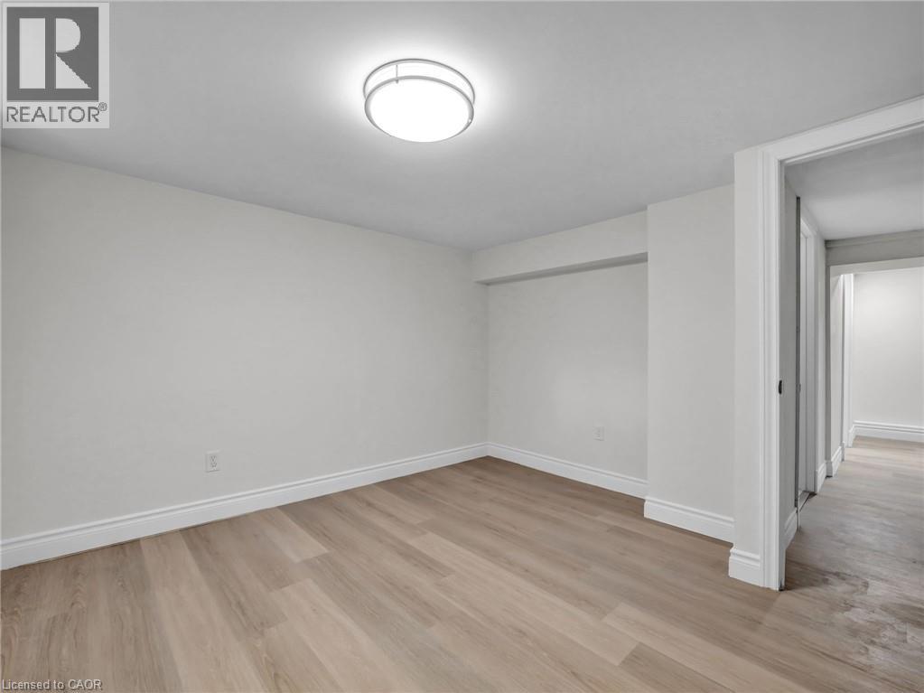 Photo 31 of 880 Garth Street, Hamilton ON