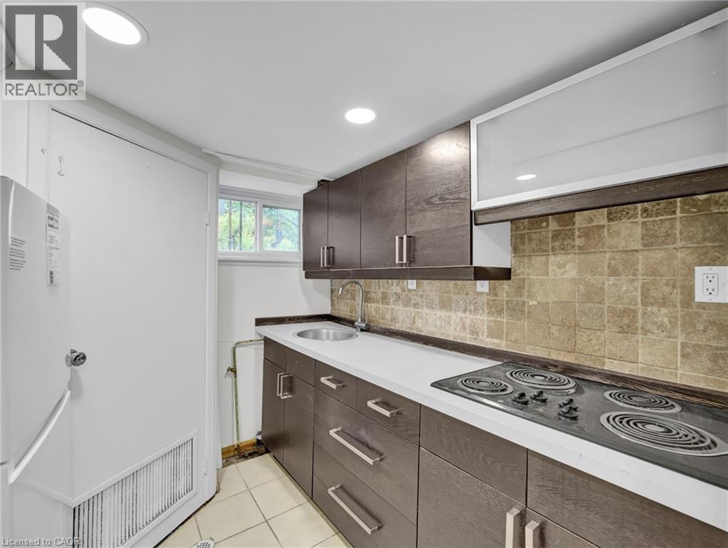 Photo 34 of 880 Garth Street, Hamilton ON