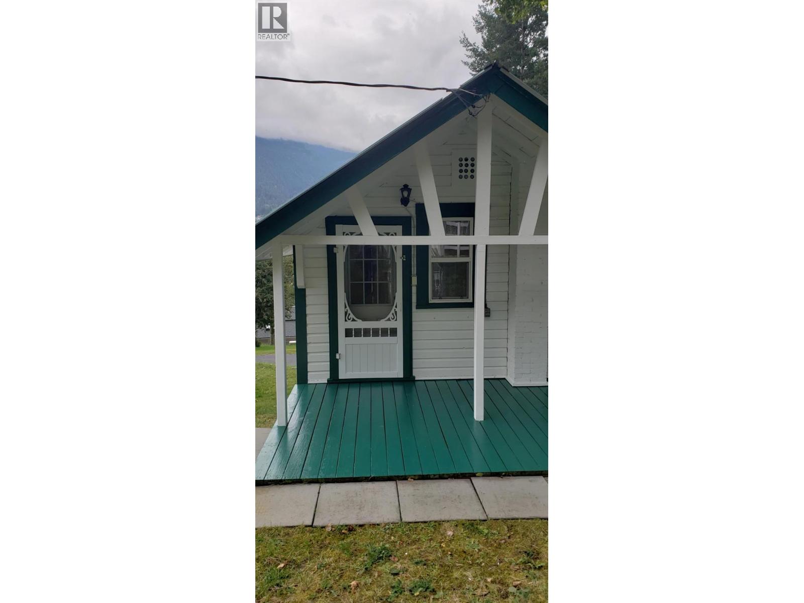 Photo 37 of 601 Valhalla Road, Nelson BC