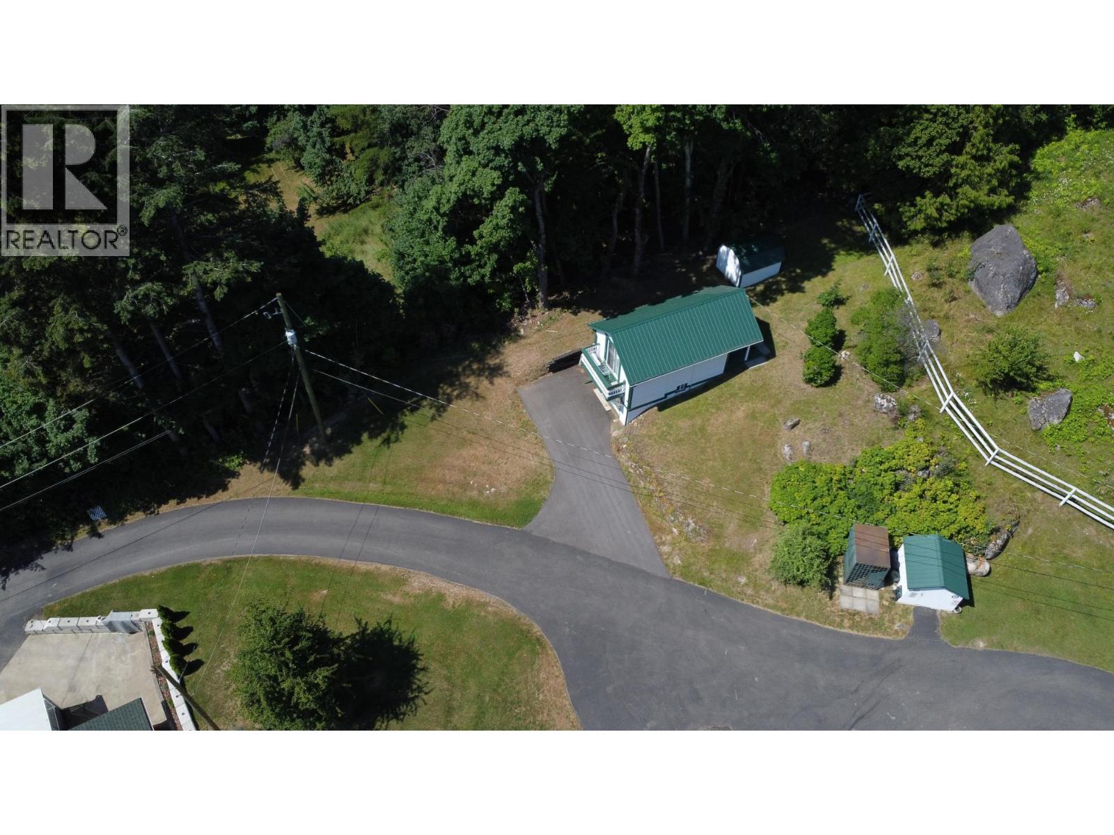 Photo 20 of 601 Valhalla Road, Nelson BC