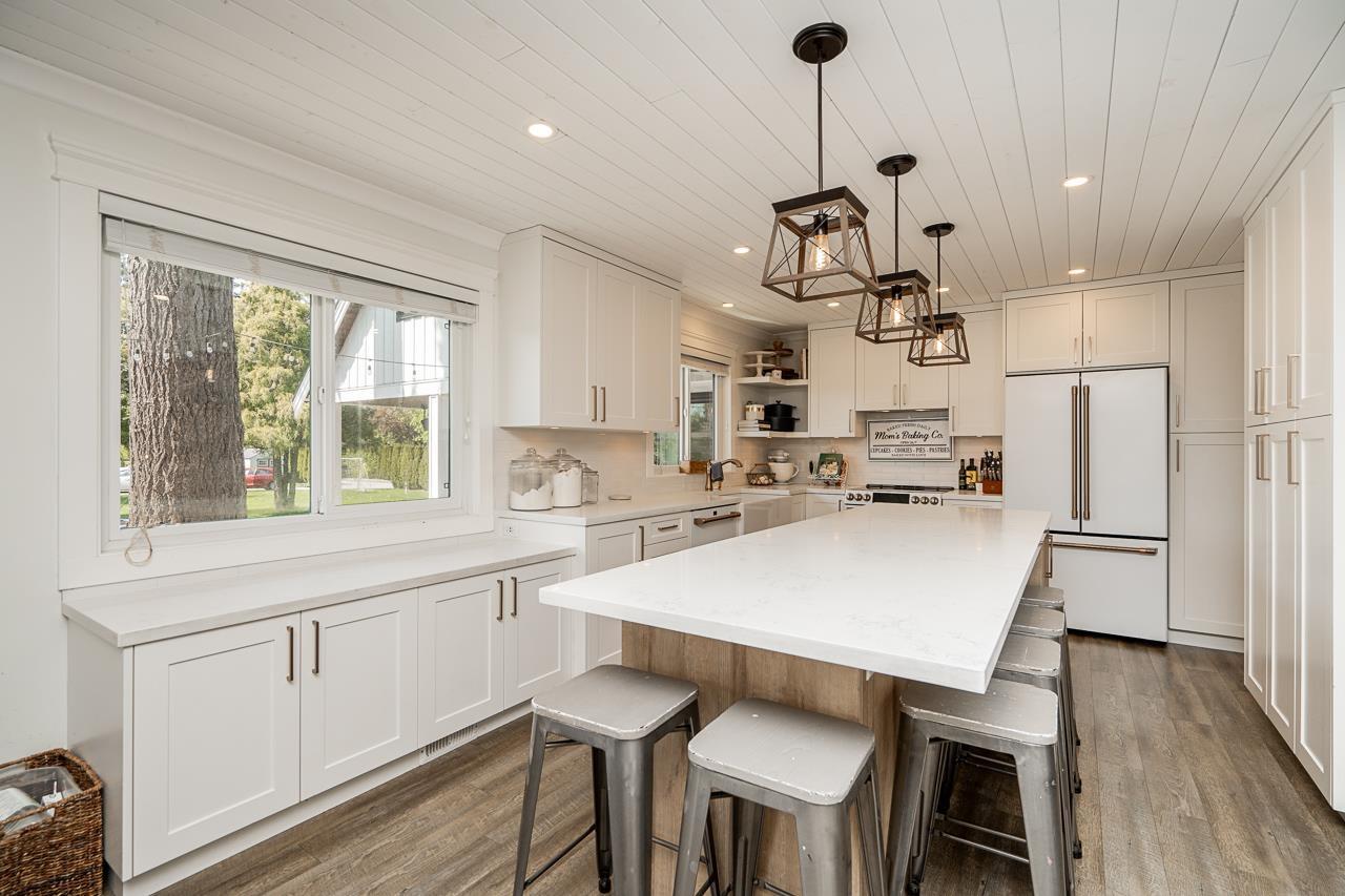 Photo 6 of 4465 248 Street, Langley BC