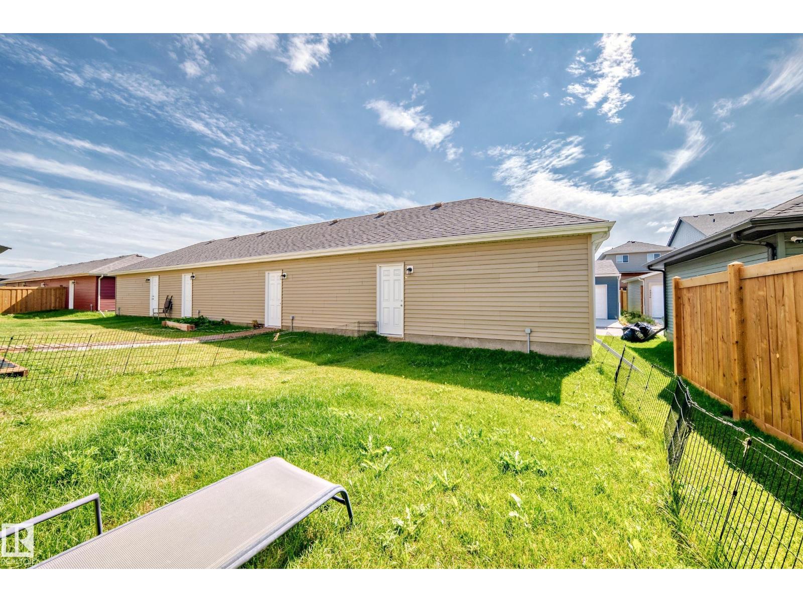 Photo 7 of 5309 22 Av Sw, Edmonton AB