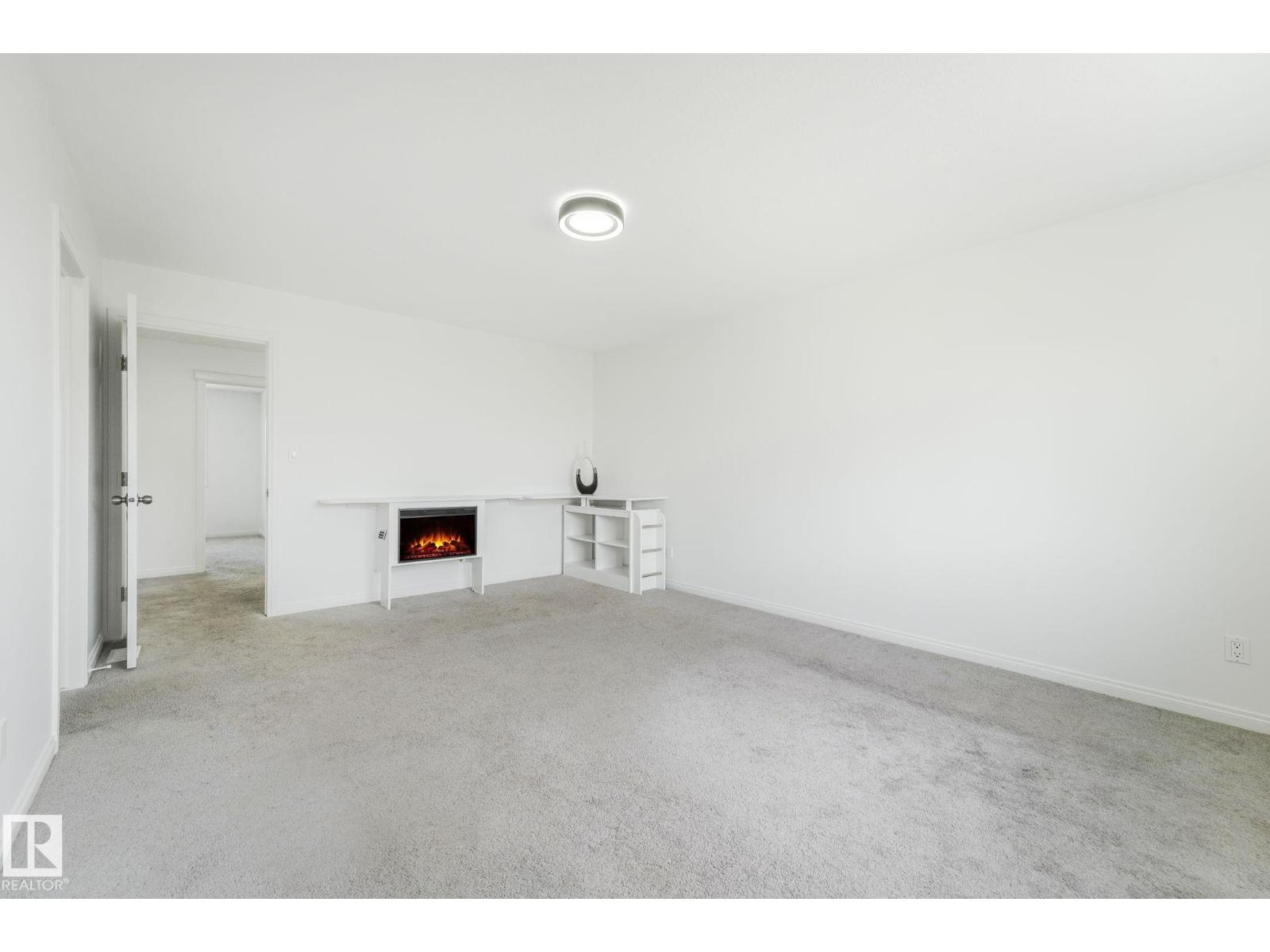 Photo 20 of 54 18230 104 A St Nw, Edmonton AB