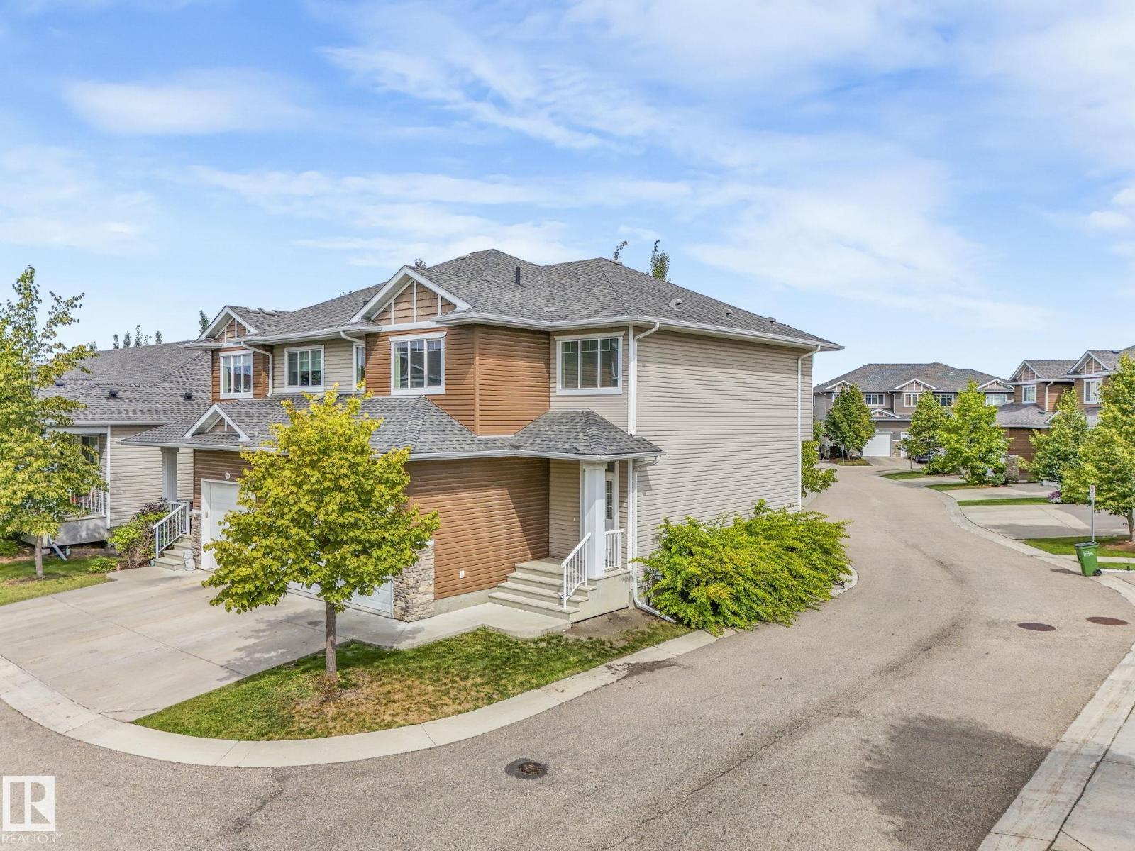 Photo 40 of 54 18230 104 A St Nw, Edmonton AB