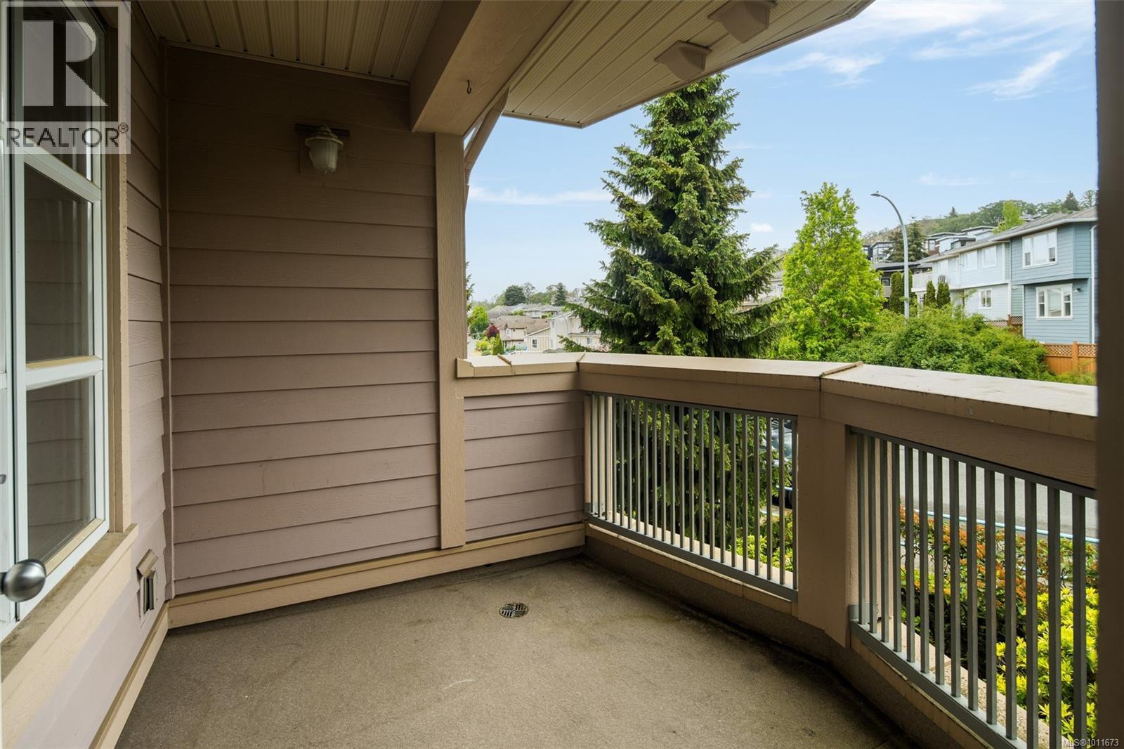 Photo 21 of 306 799 Blackberry Rd, Saanich BC