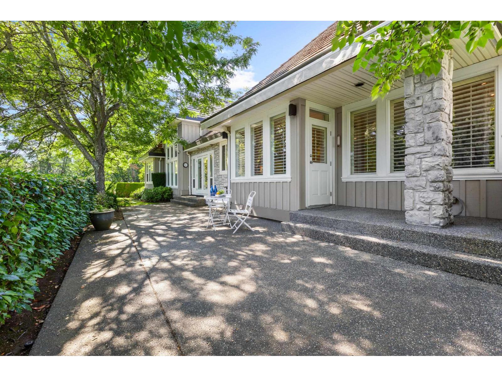 Photo 34 of 3388 Canterbury Drive, Surrey BC