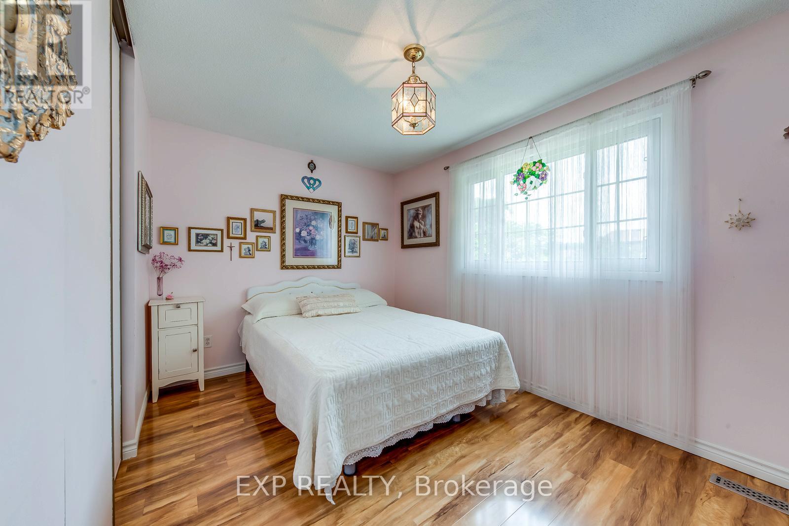 Photo 21 of 6330 Lorca Crescent, Mississauga ON
