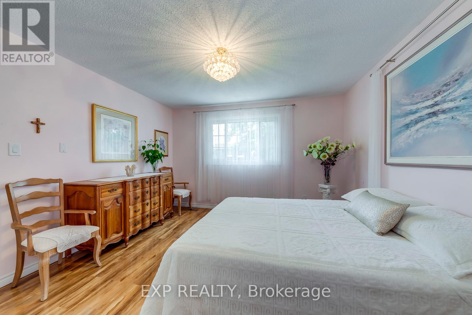 Photo 20 of 6330 Lorca Crescent, Mississauga ON