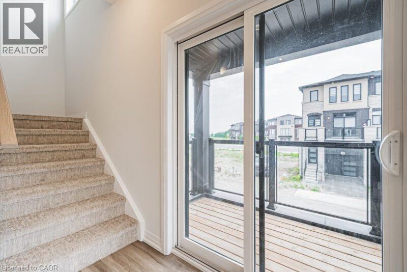 Photo 11 of 155 Equestrian Way Unit 162, Cambridge ON