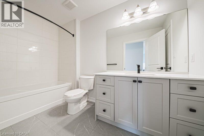 Photo 18 of 155 Equestrian Way Unit 162, Cambridge ON