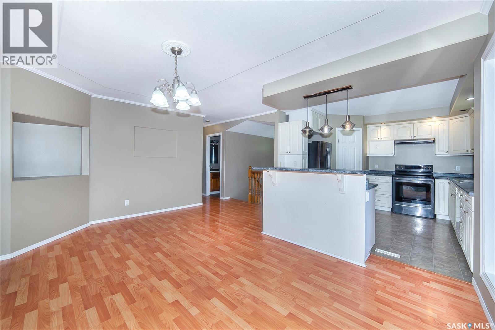 Photo 26 of 426 Vanier Crescent, Saskatoon SK