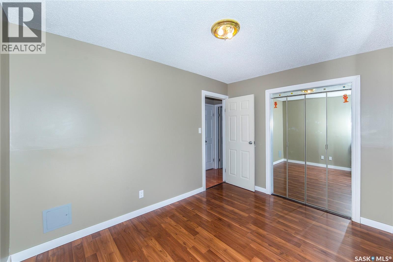 Photo 32 of 426 Vanier Crescent, Saskatoon SK