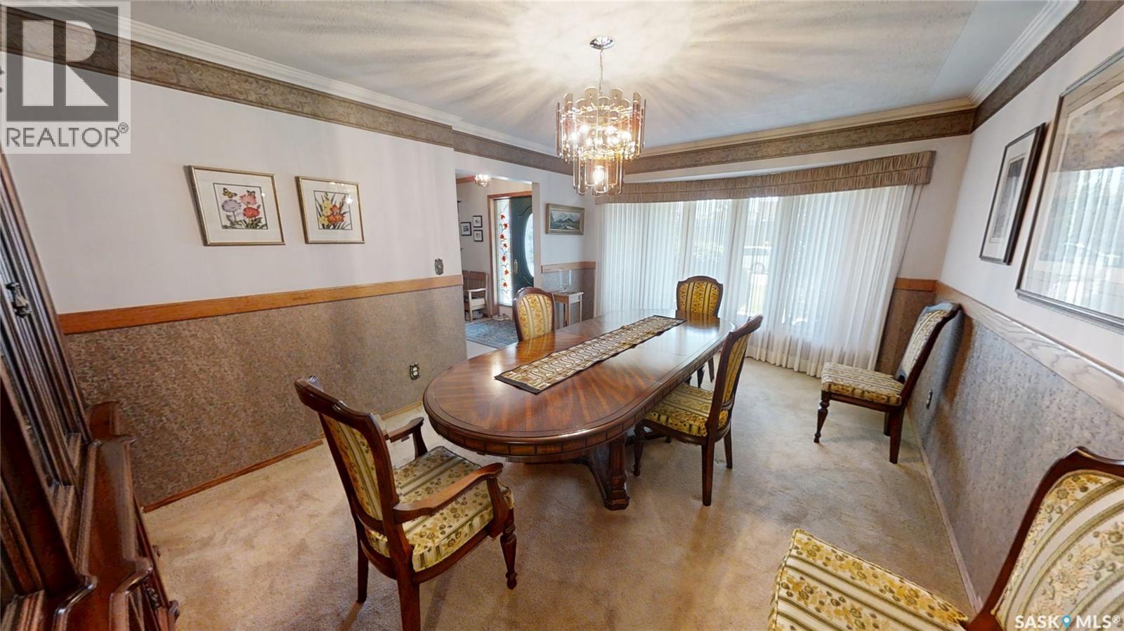 Photo 5 of 1540 Crerar Drive, Saskatoon SK