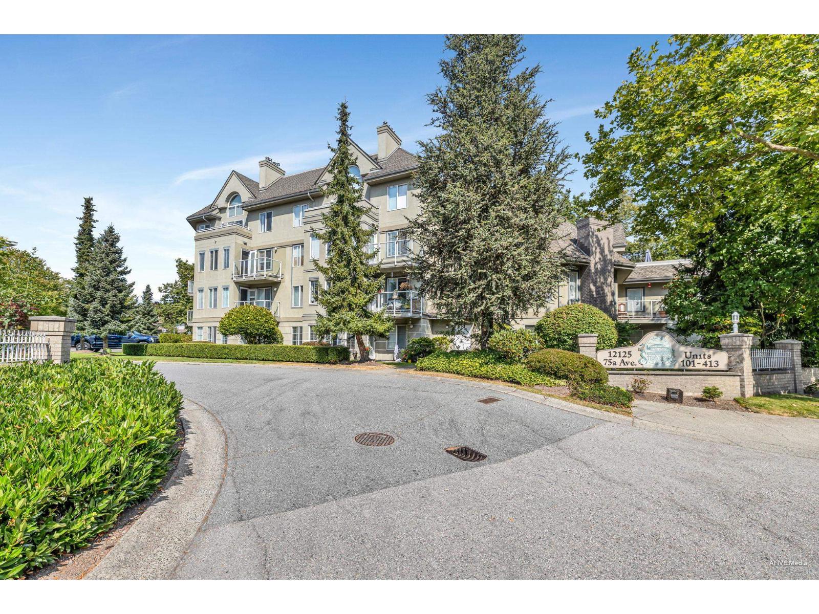 Photo 1 of 202 12125 75 A Avenue, Surrey BC