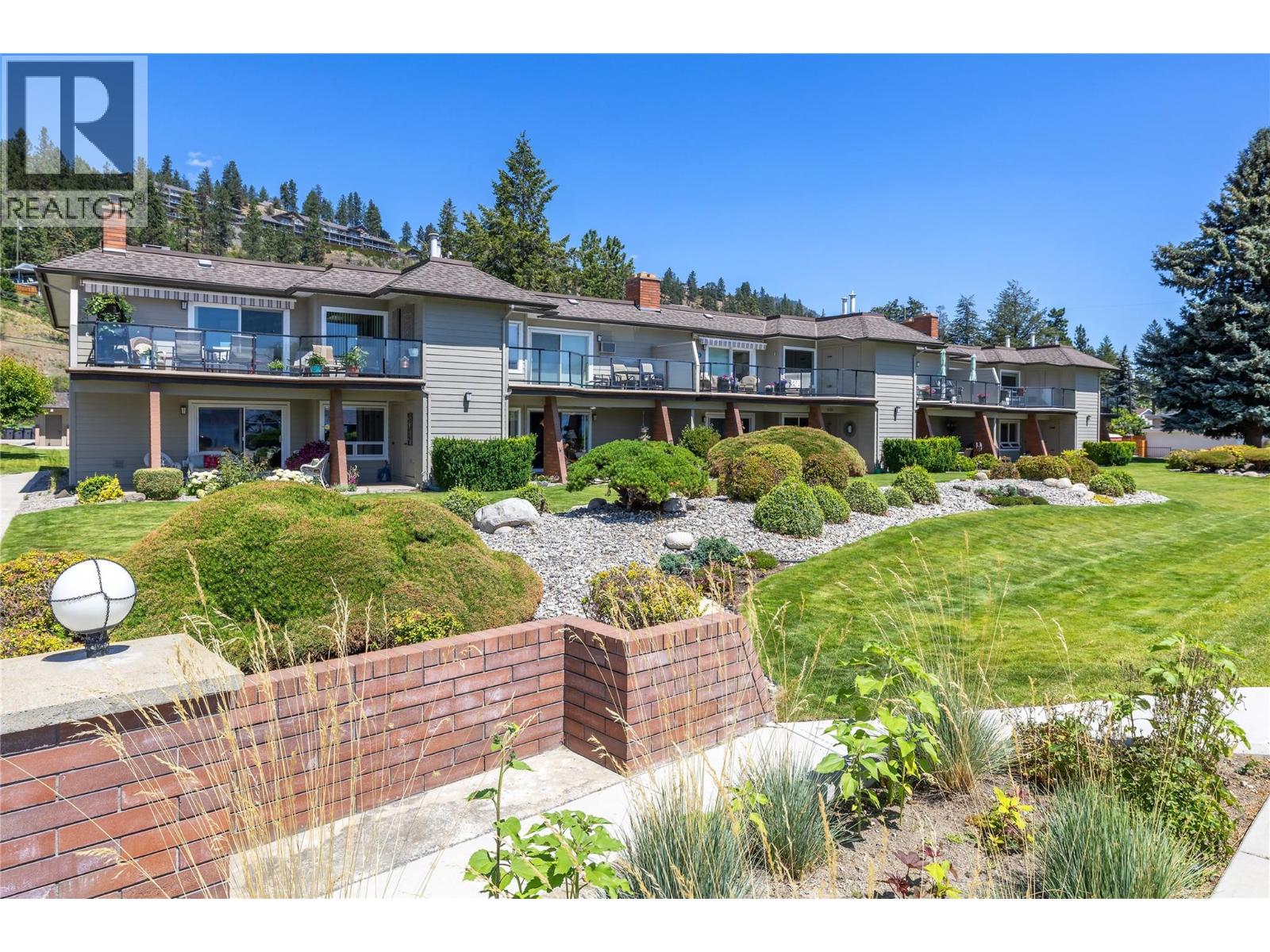 209 4340B Beach Avenue, Peachland