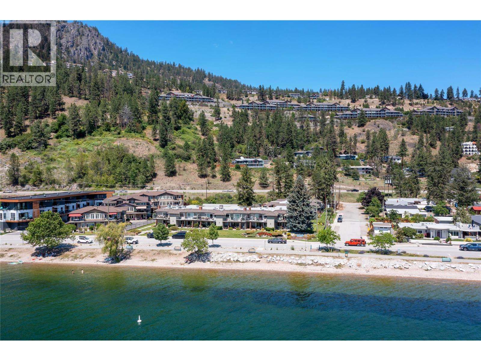 209 4340B Beach Avenue, Peachland