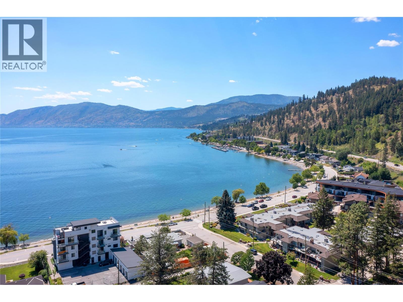 209 4340B Beach Avenue, Peachland