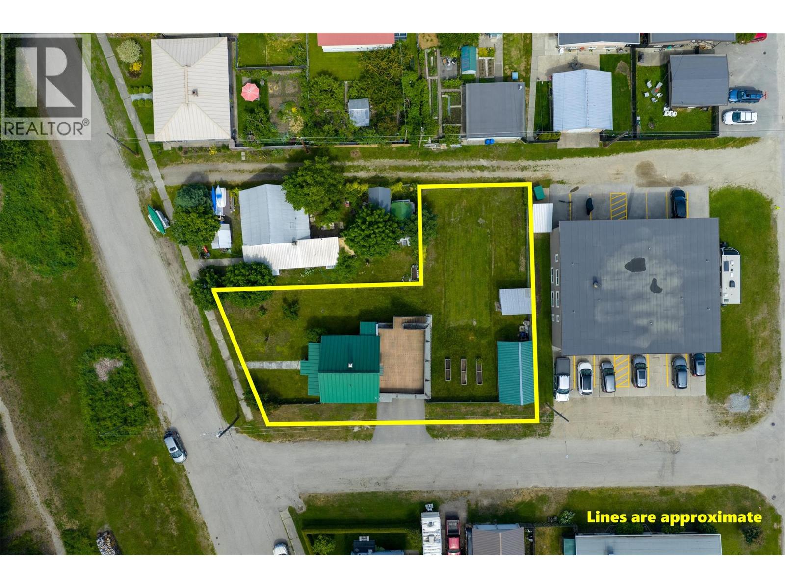 614 Railway Avenue, Revelstoke