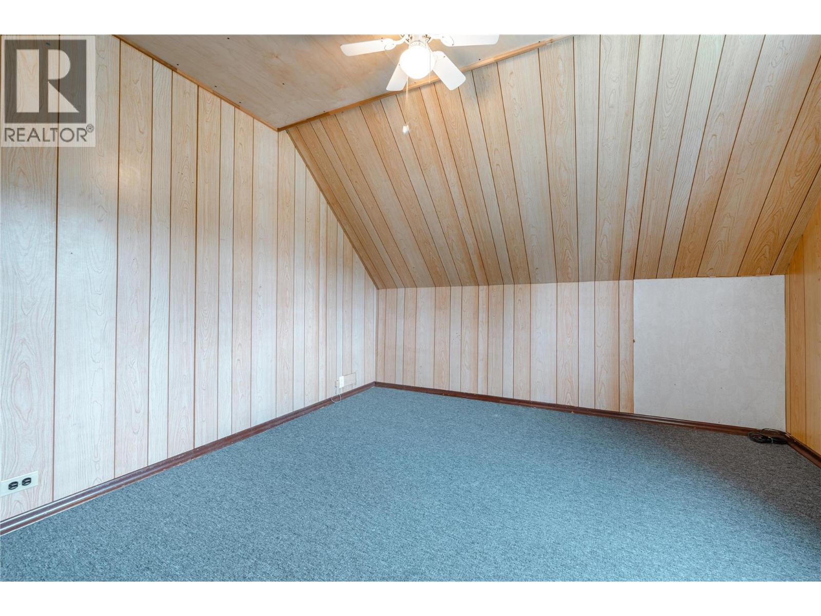 614 Railway Avenue, Revelstoke