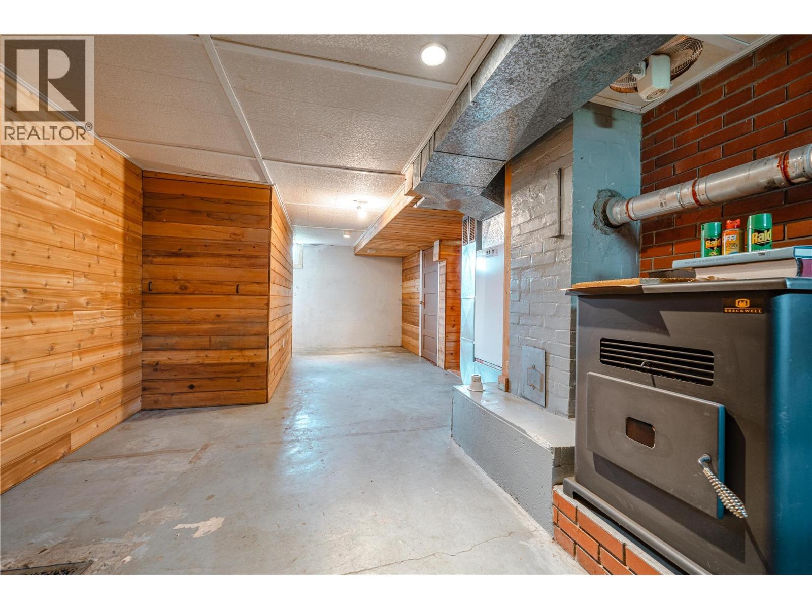 614 Railway Avenue, Revelstoke