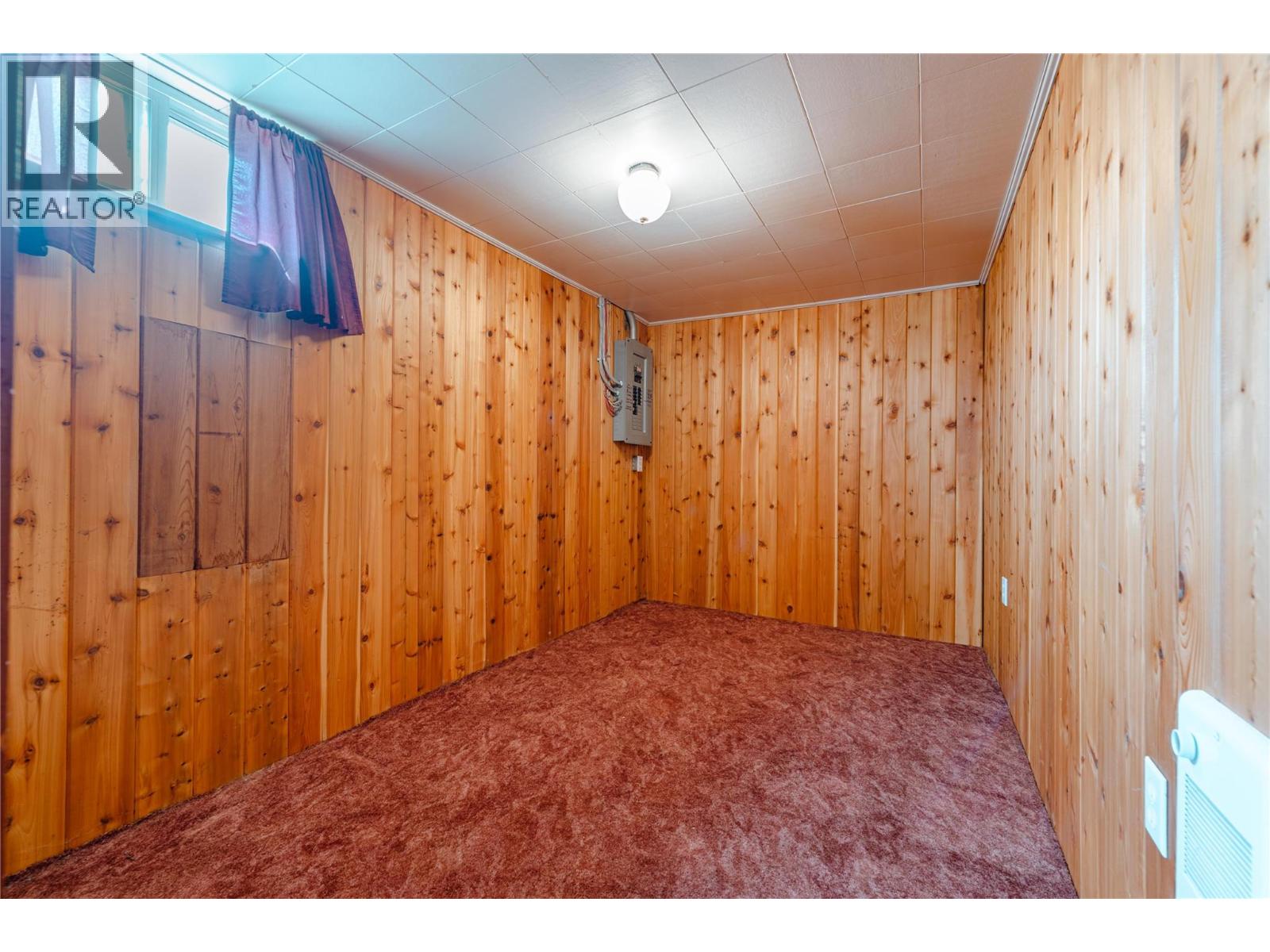 614 Railway Avenue, Revelstoke