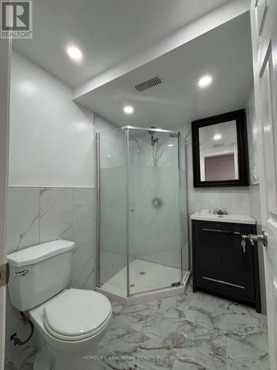 Photo 27 of 312 Tall Grass Trail, Vaughan ON