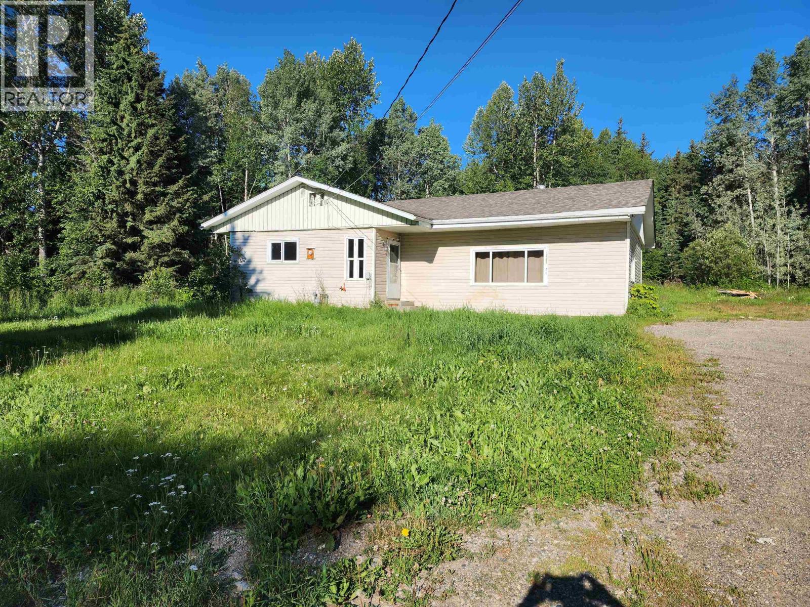 Photo 3 of 10177 N Kelly Road, Prince George BC