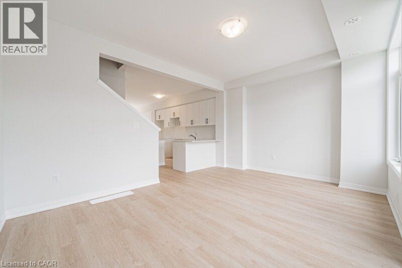 Photo 12 of 155 Equestrian Way Unit 22, Cambridge ON