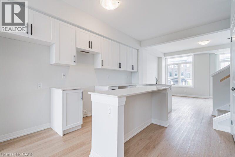 Photo 2 of 155 Equestrian Way Unit 22, Cambridge ON