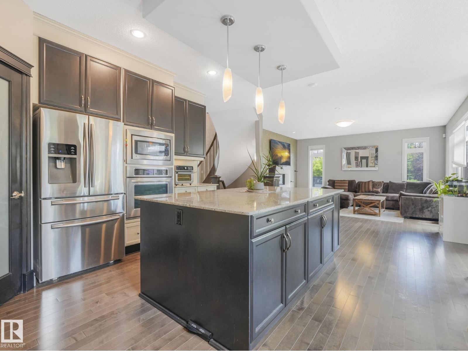 Photo 36 of 932 Summerside Li Sw Sw, Edmonton AB