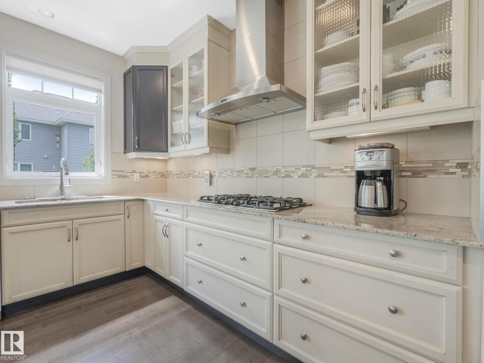 Photo 18 of 932 Summerside Li Sw Sw, Edmonton AB
